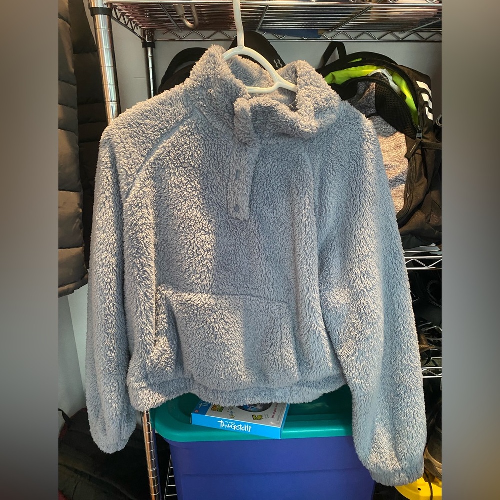 Aeropostale fluffy jacket